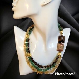 VTG Aventurine Tiger Eye Citrine Chip Bead Layered Torsade Necklace